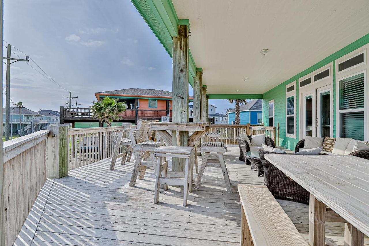 Beachslapped Bolivar Peninsula Exterior photo