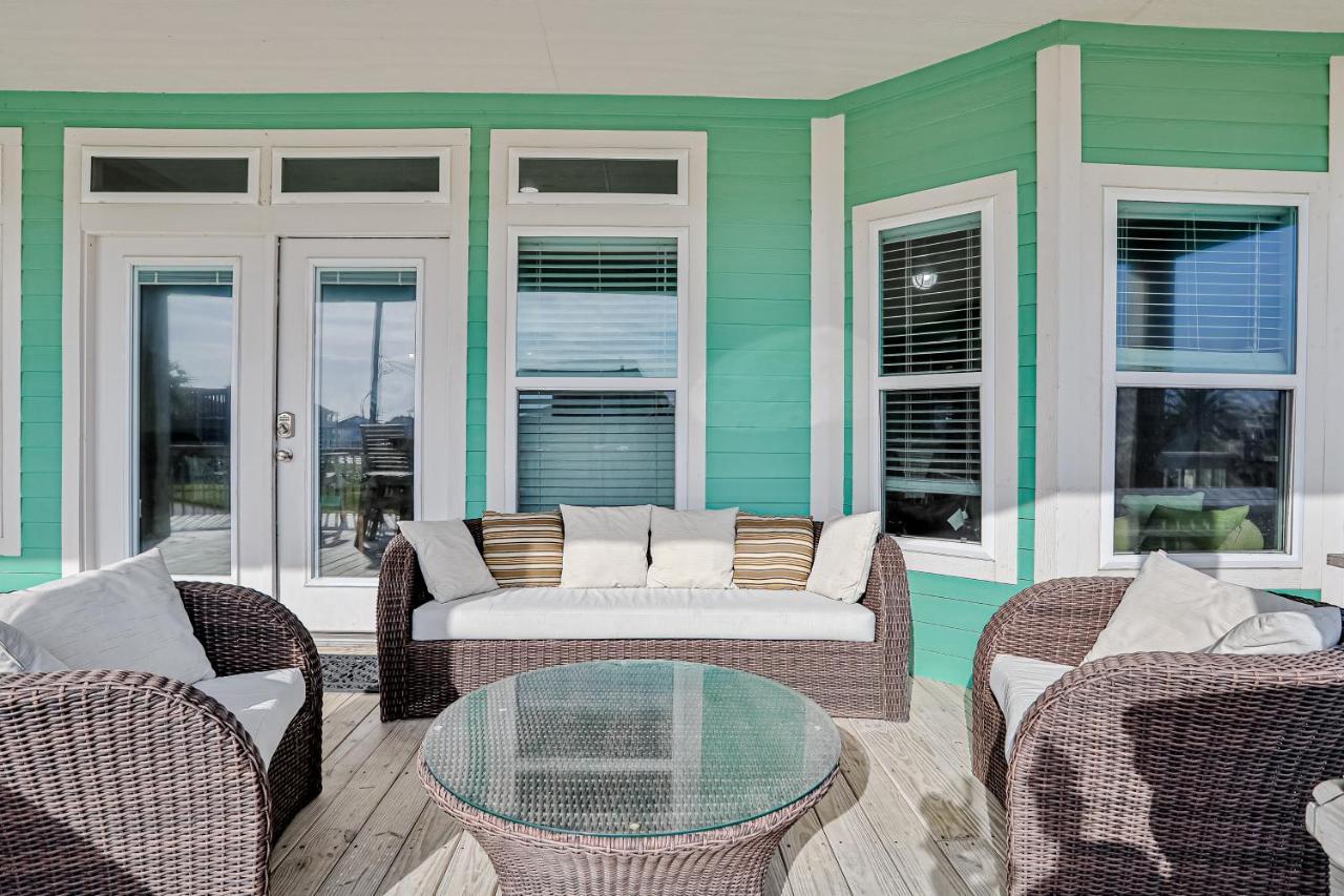 Beachslapped Bolivar Peninsula Exterior photo
